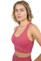 Laminated sports bra in black - Oseree